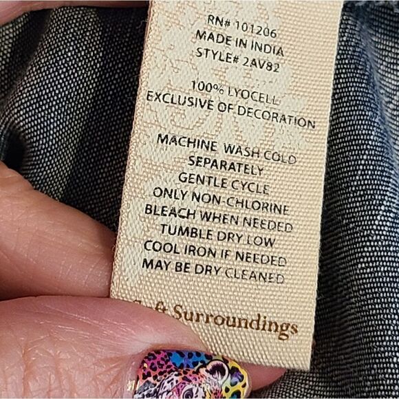 Soft Surroundings Alalic Embroidered Denim Button Front Tunic, Longsleeve | S - Picture 11 of 11